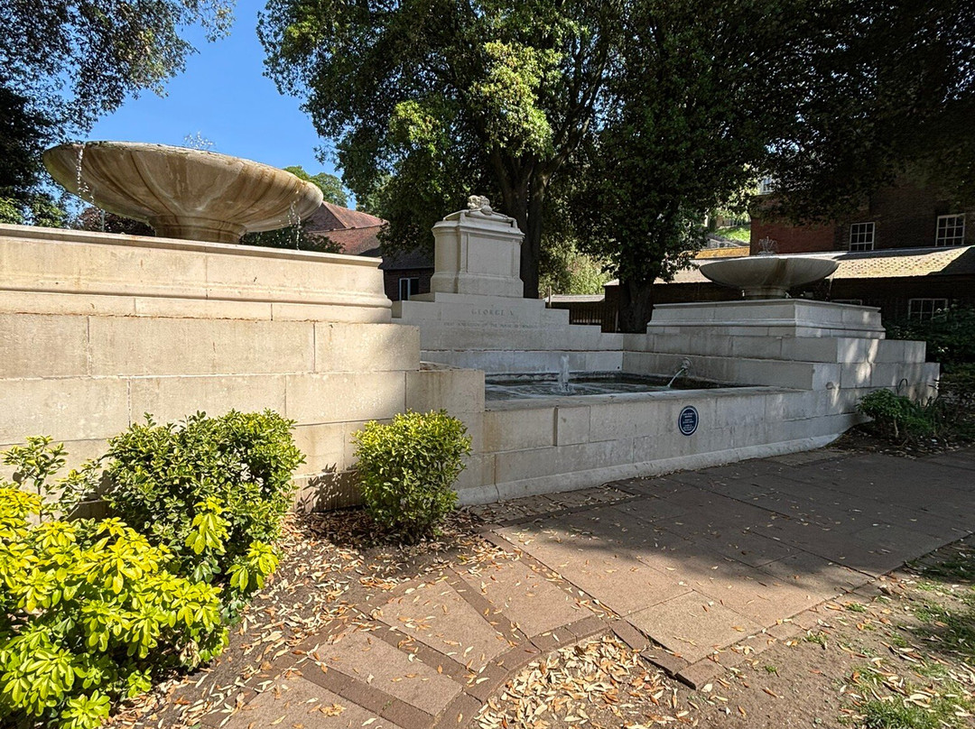 King George V Memorial-温莎必去景点