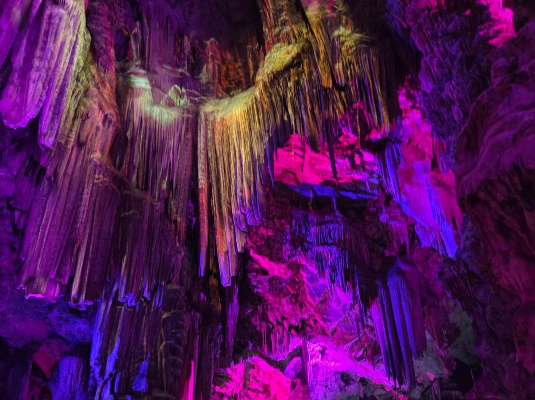 St. Michael's Cave-直布罗陀必去景点