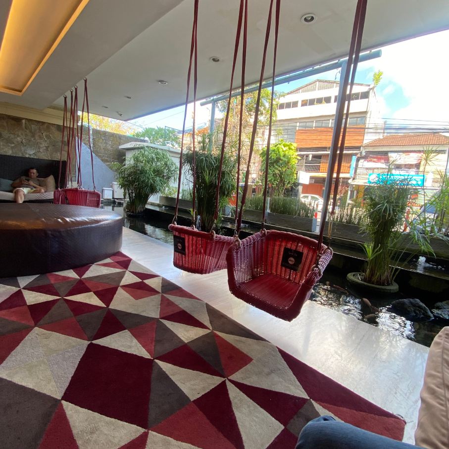 巴厘岛库塔祖瑞尊享酒店-旅行者