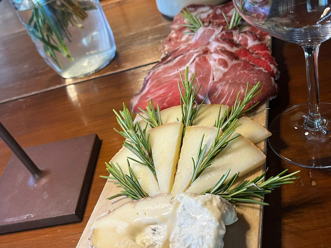富格纳诺乡村民宿主图