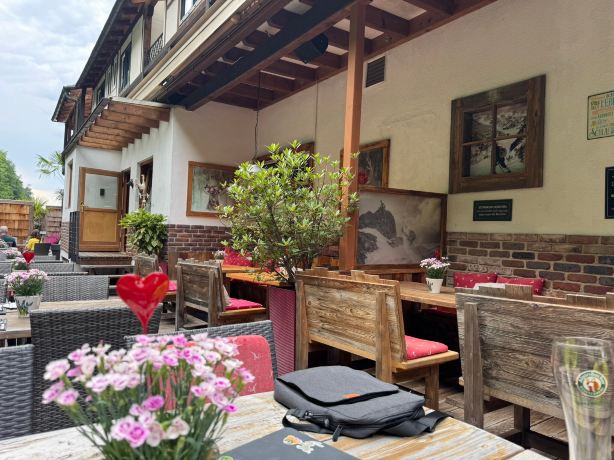 施瓦岑贝格酒店-旅行者