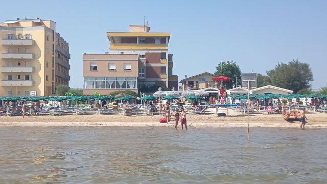 Hotel Prestige-旅行者