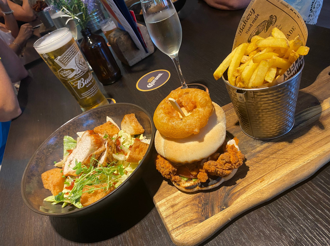 Ten Fourteen Bar and Steakhouse