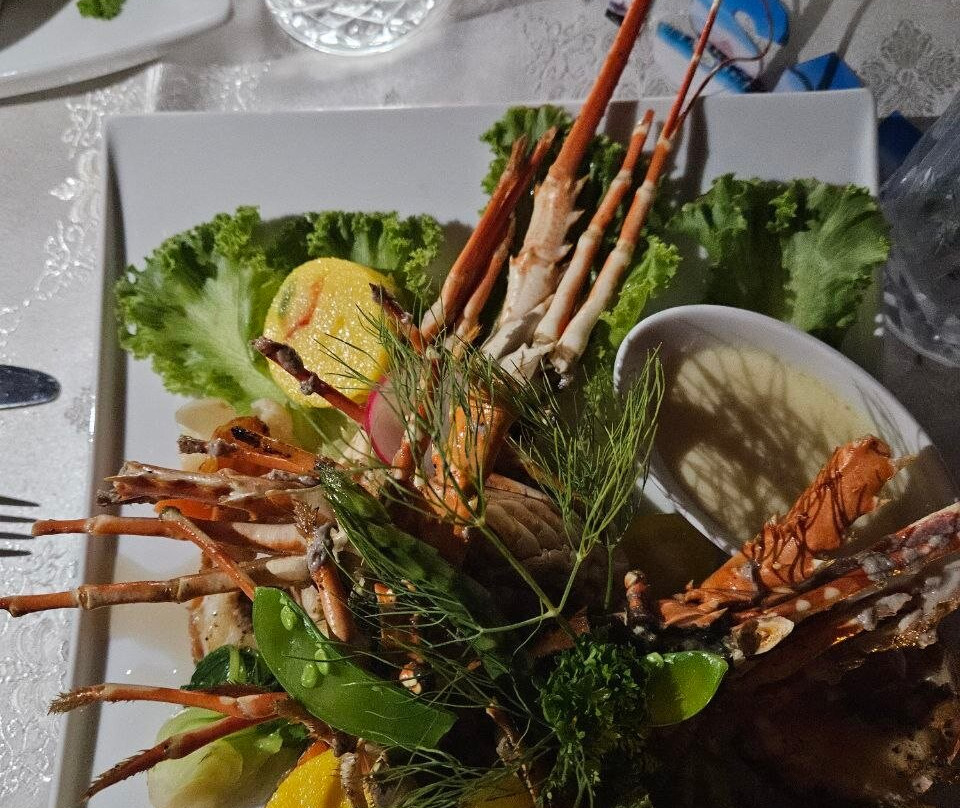 阿达兰卓越水上别墅-24小时餐饮畅享高级全包主图