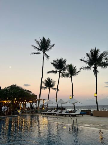 罗摩衍那坎迪达萨海滩度假村-泳池