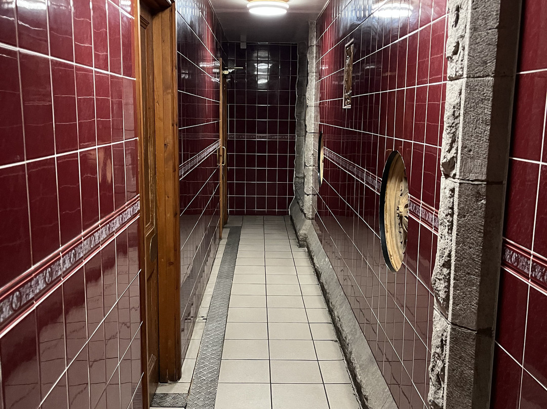 波贝克路易莎酒店主图