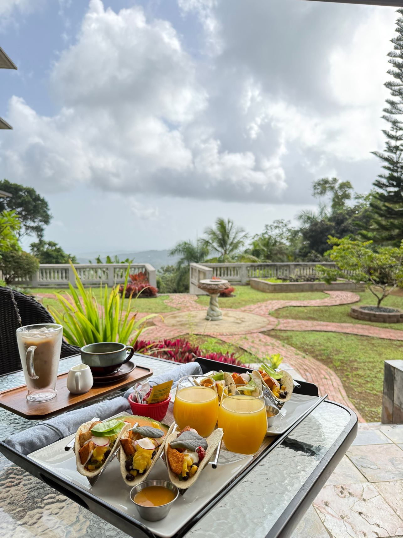 EL Yunque Rainforest Inn-旅行者