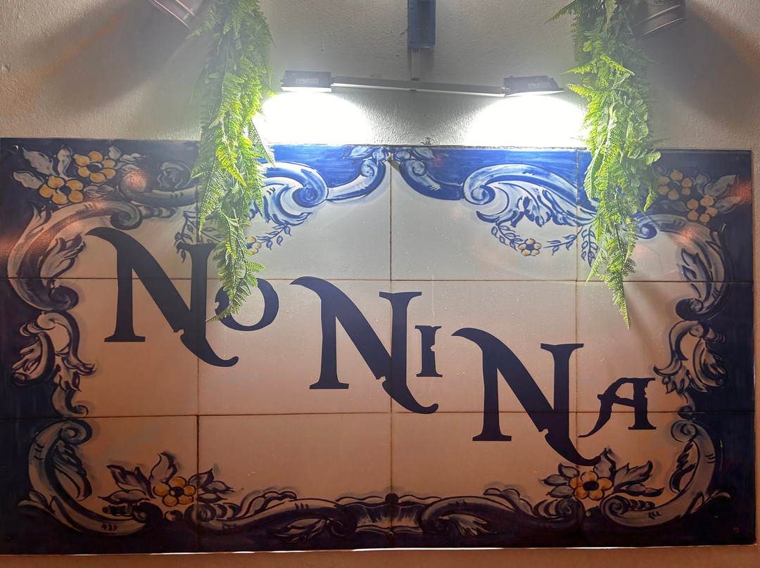 No Ni Na