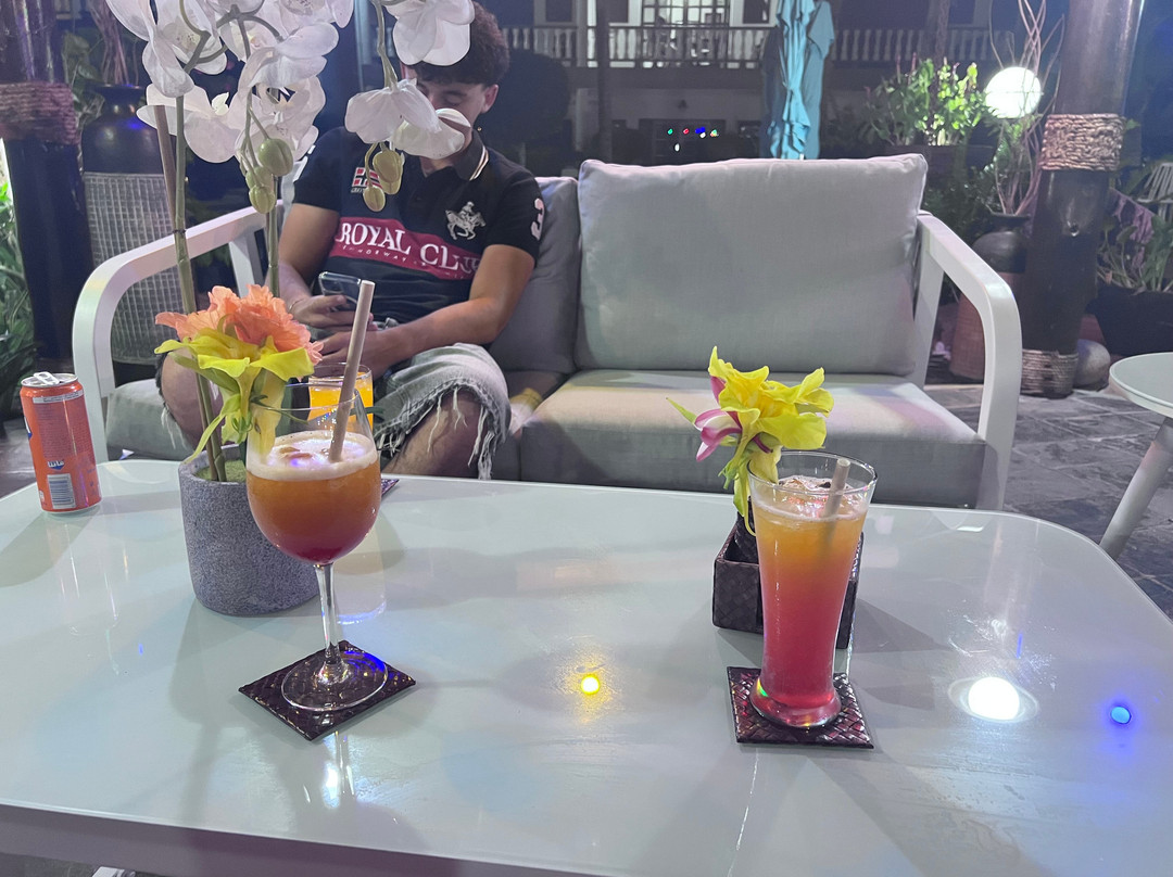 圣云城堡酒店主图