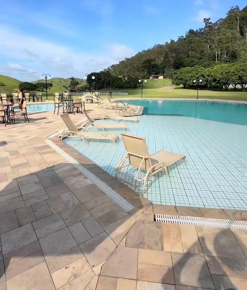 Fazenda Ribeirão Hotel De Lazer-泳池