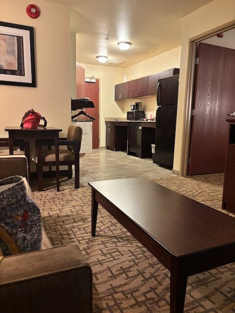 鹅卵石套房酒店 - 巴隆主图