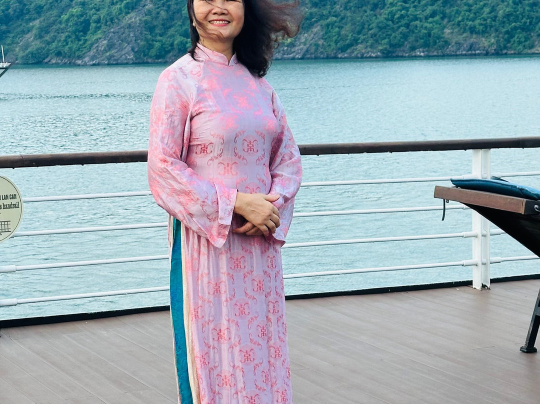Orchid Trendy Cruises-Bai Chay必去景点