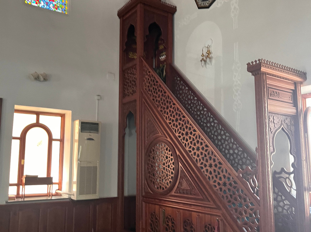 Eşrefoğlu Rumi Mosque and Tomb-Iznik必去景点