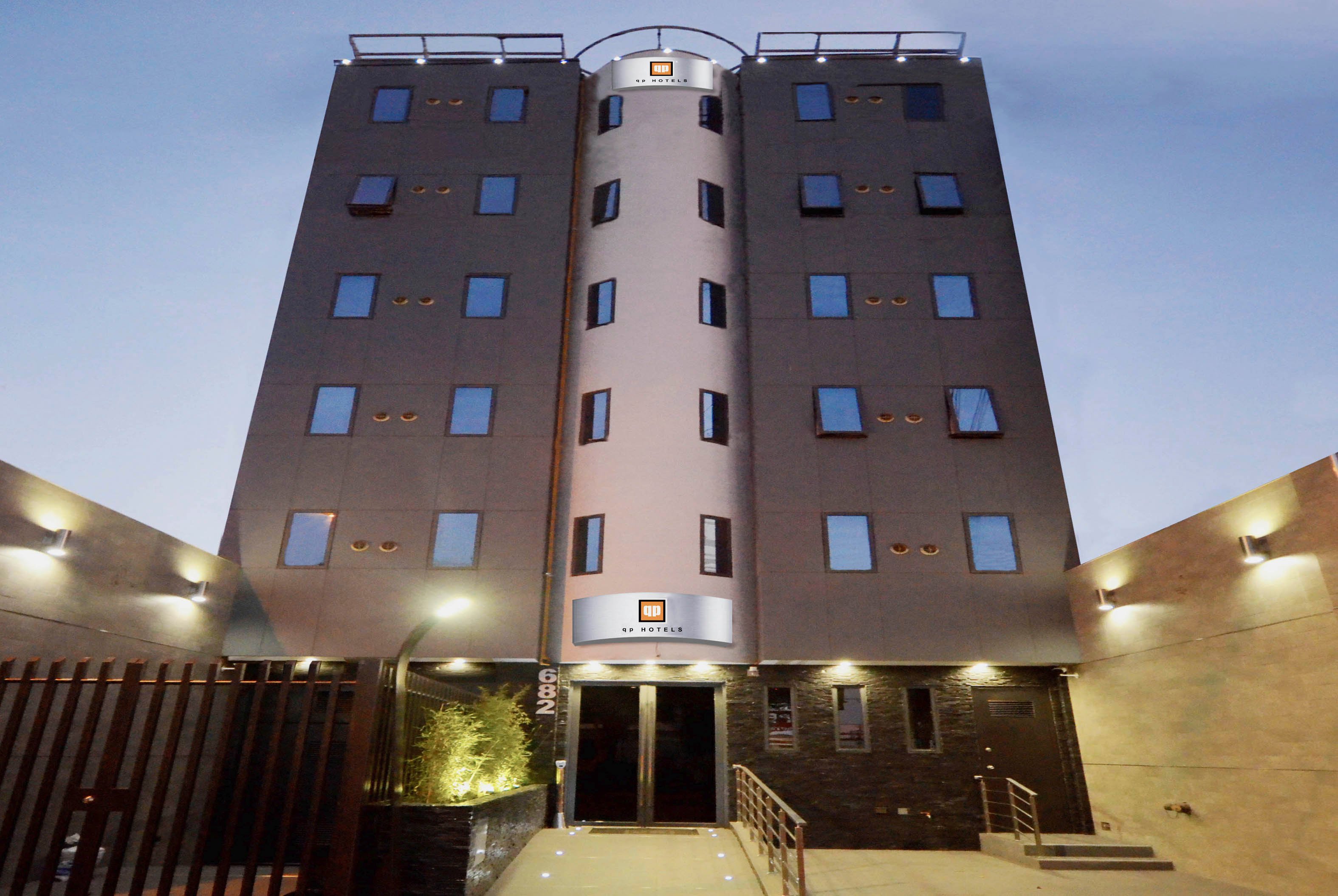 qp Hotels Trujillo-官方