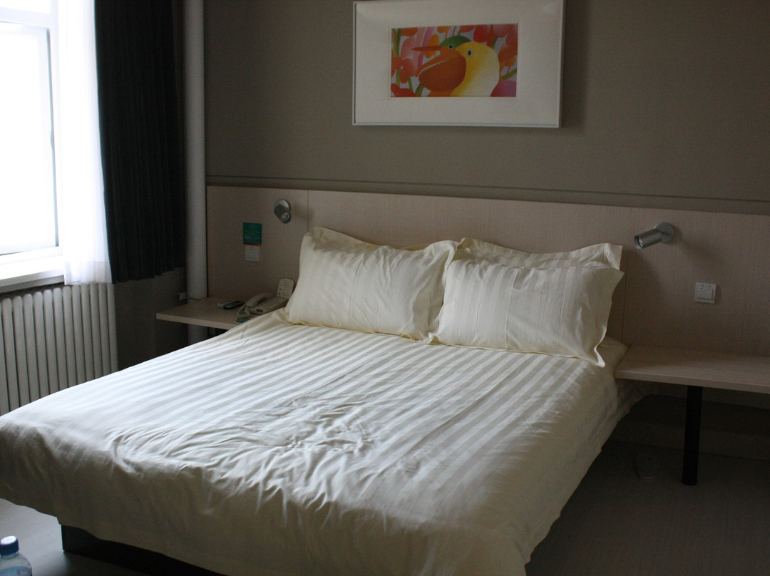 吉林锦江之星火车站西广场酒店主图