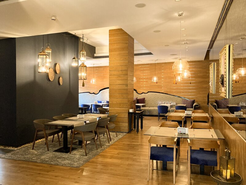 Varna Province酒店住宿-涂鸦画廊设计酒店