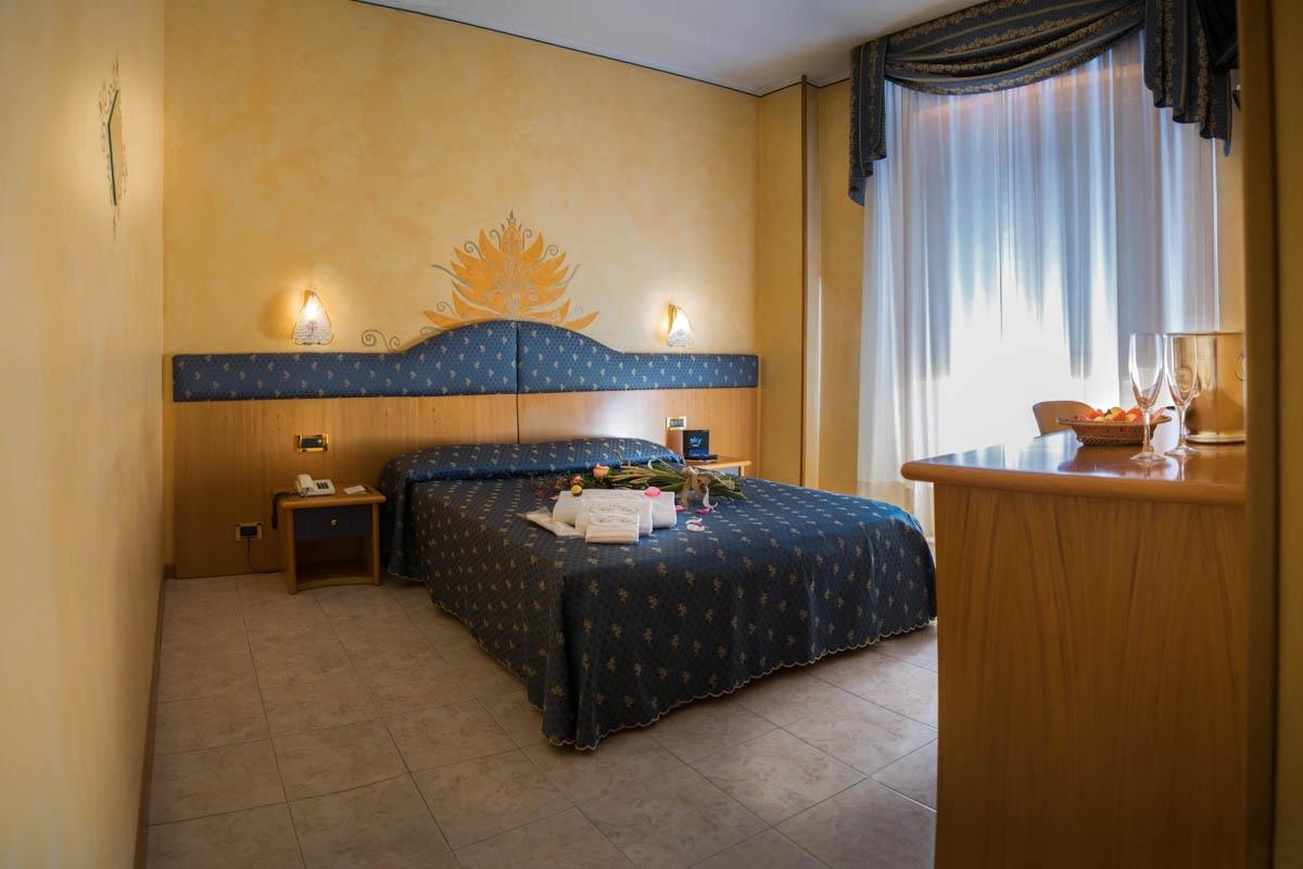 Hotel Ristorante Faro-官方