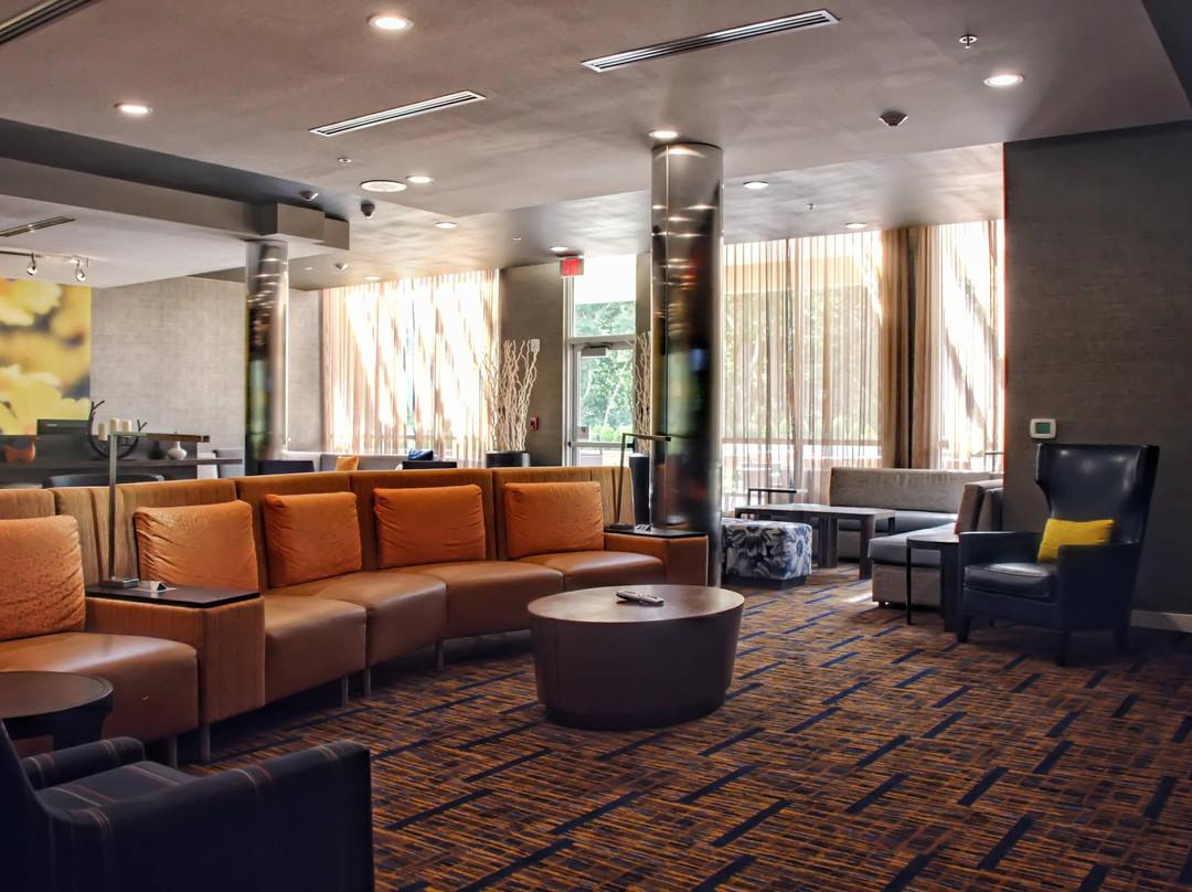 Courtyard by Marriott Philadelphia Bensalem主图