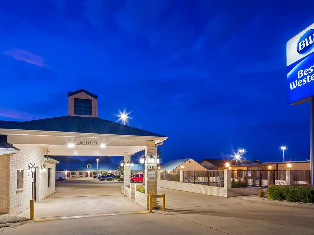 Best Western Regency Inn & Suites主图