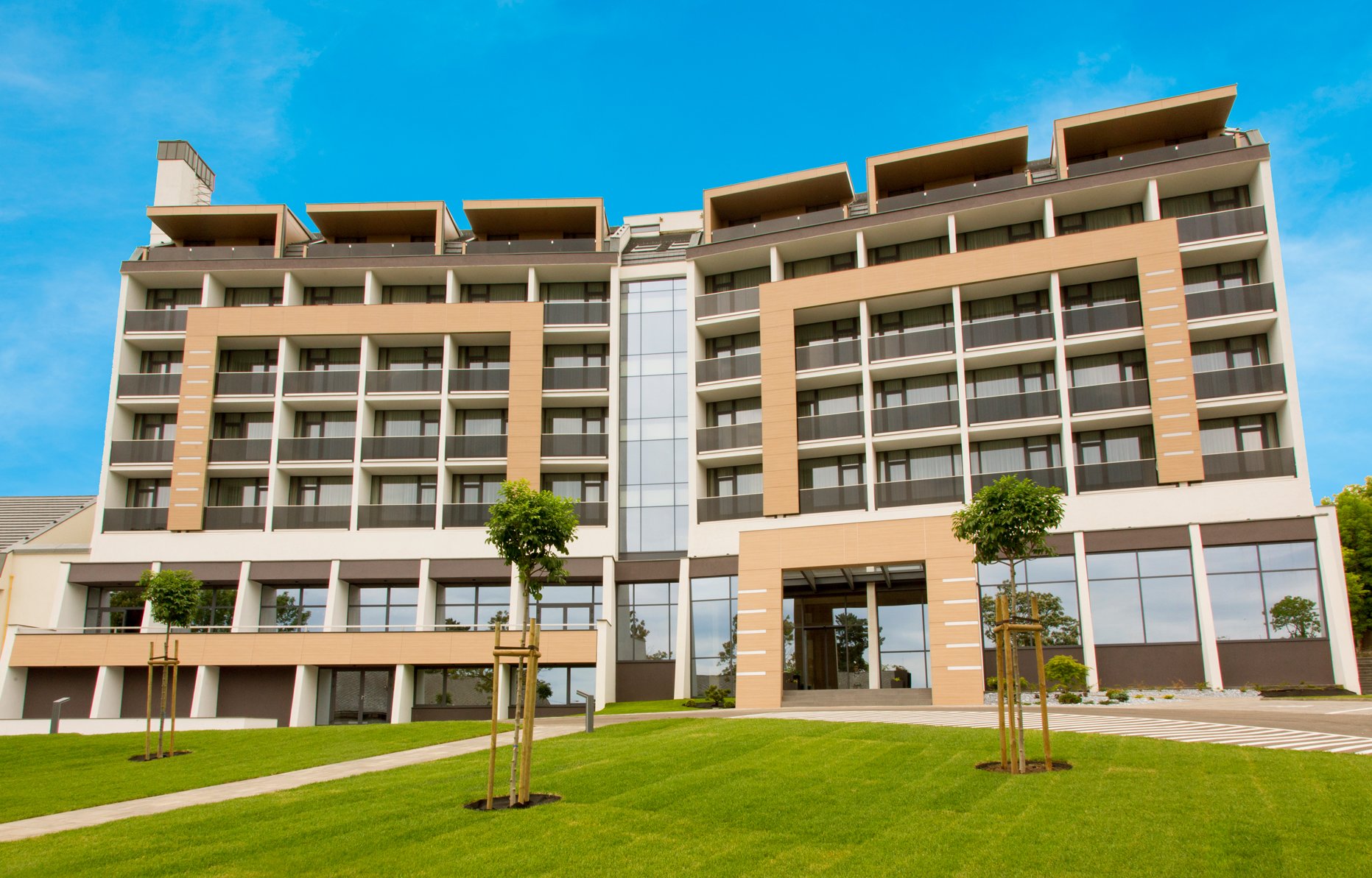 Avar Hotel-官方