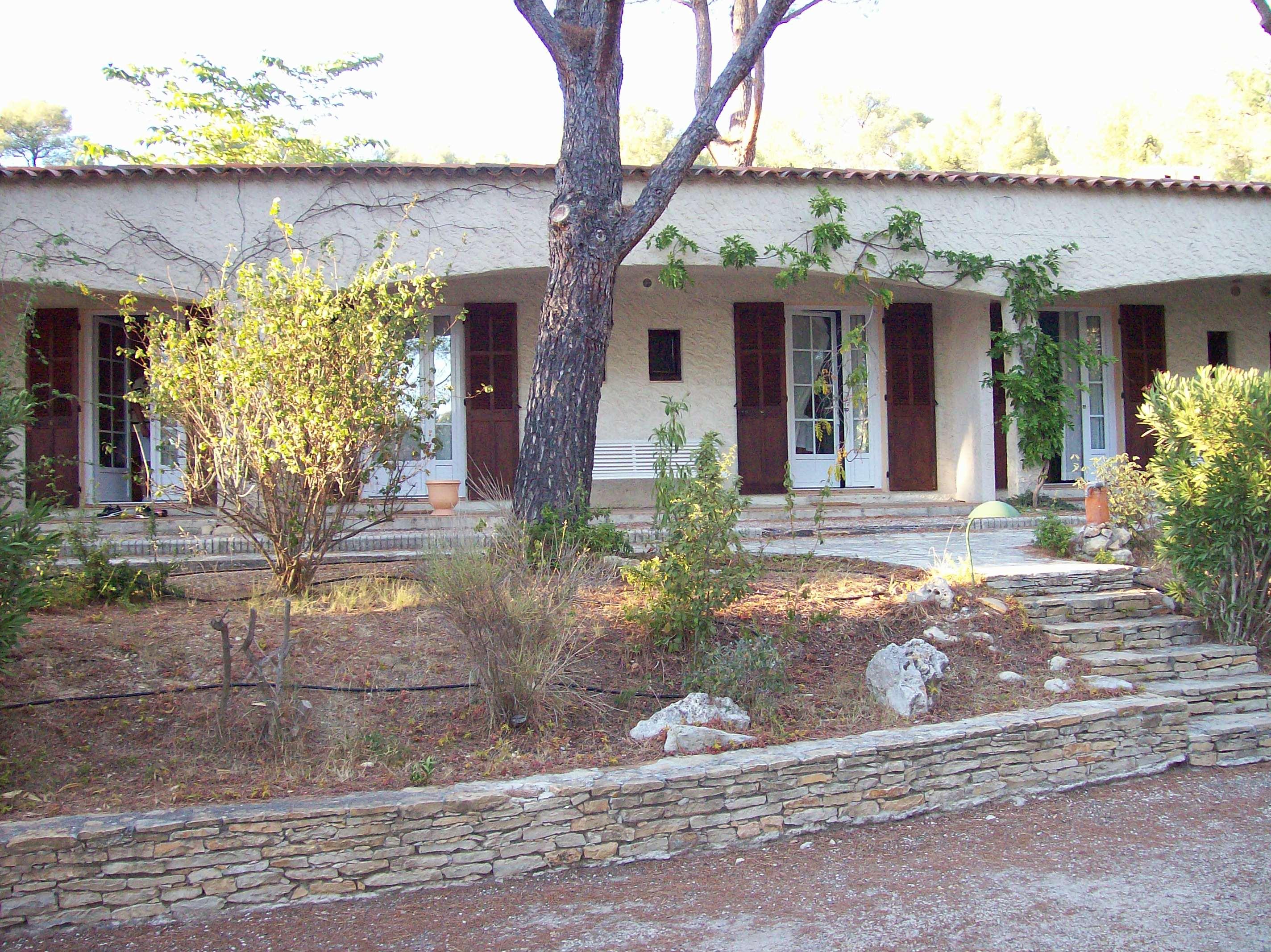 Hotel Bureau La Cigaliere-客卧