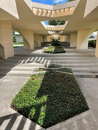 Frank Lloyd Wright at Florida Southern College景点图片