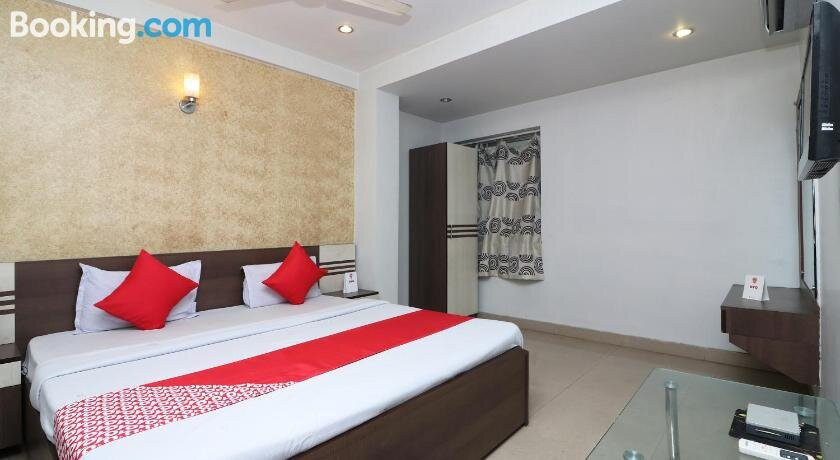 OYO 17119 Tulip Inn