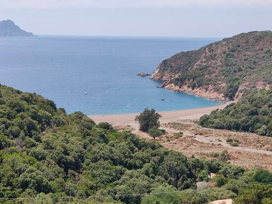 Plage de Bussaglia-Serriera必去景点