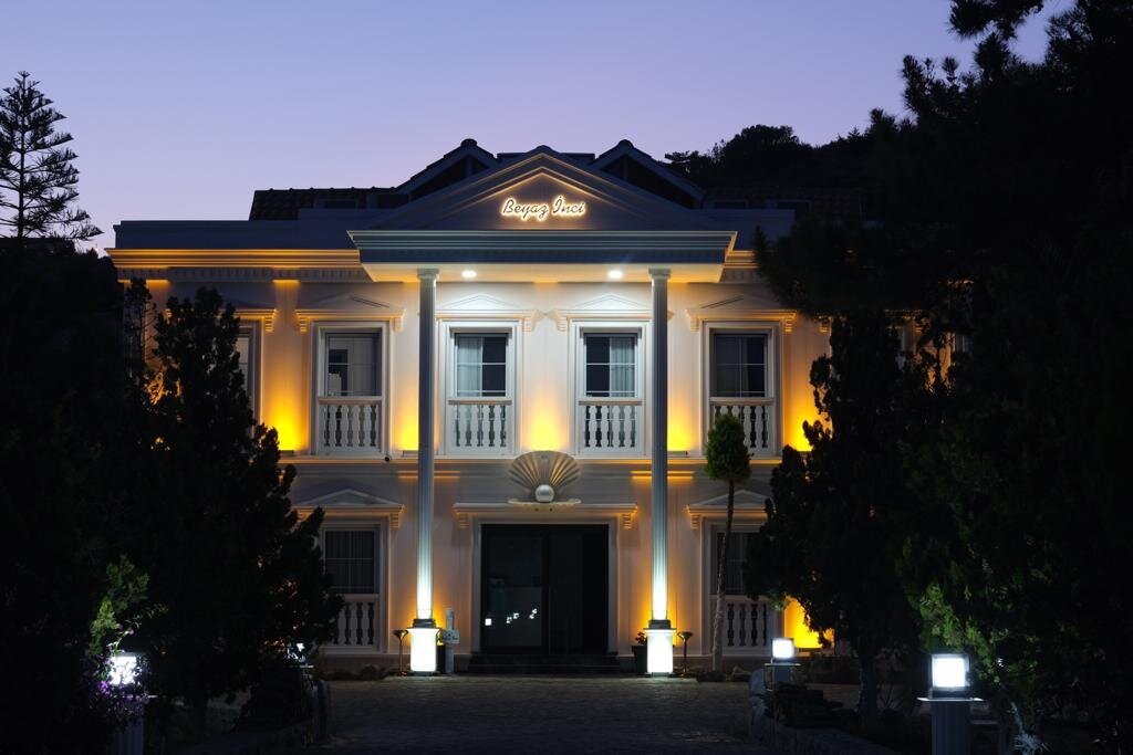 Otel Beyaz Inci