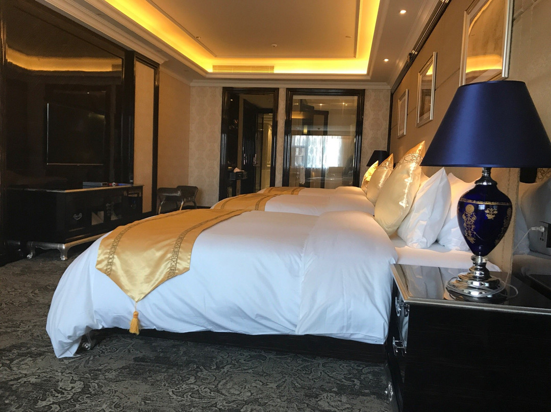 悦成国际大饭店（新亚洲体育城店）主图