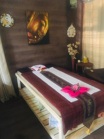 Sawasdee Thai Massage by Chalisa-Portocolom必去景点