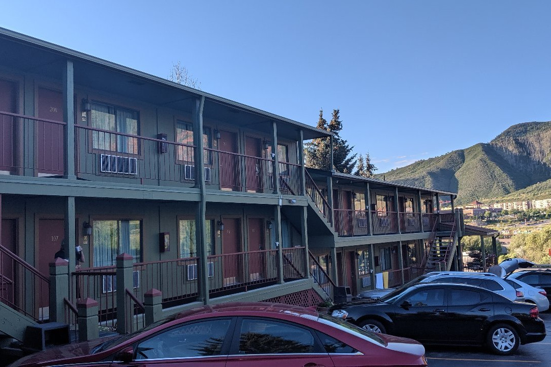 The Trailhead Hotel主图