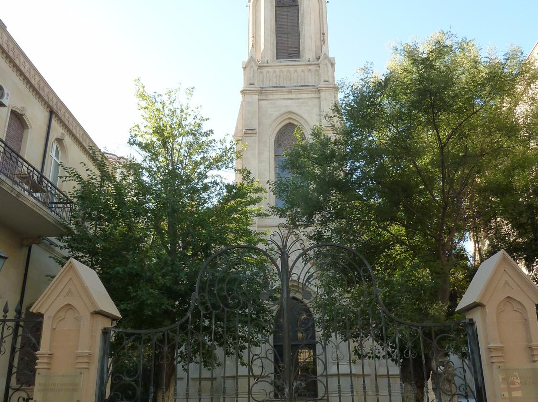 Bilgah旅游景点-Church of the Saviour