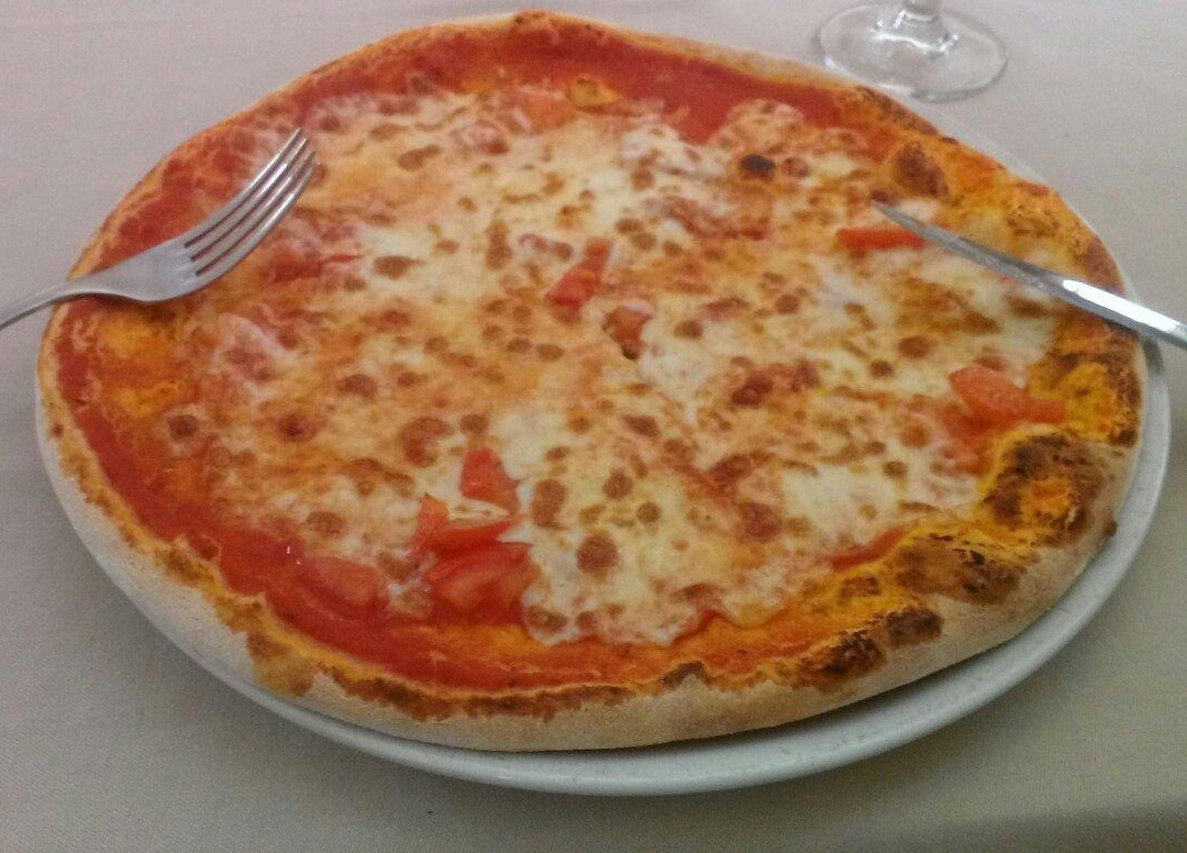 Tornaco餐馆和美食-Ristorante Il Nespolo