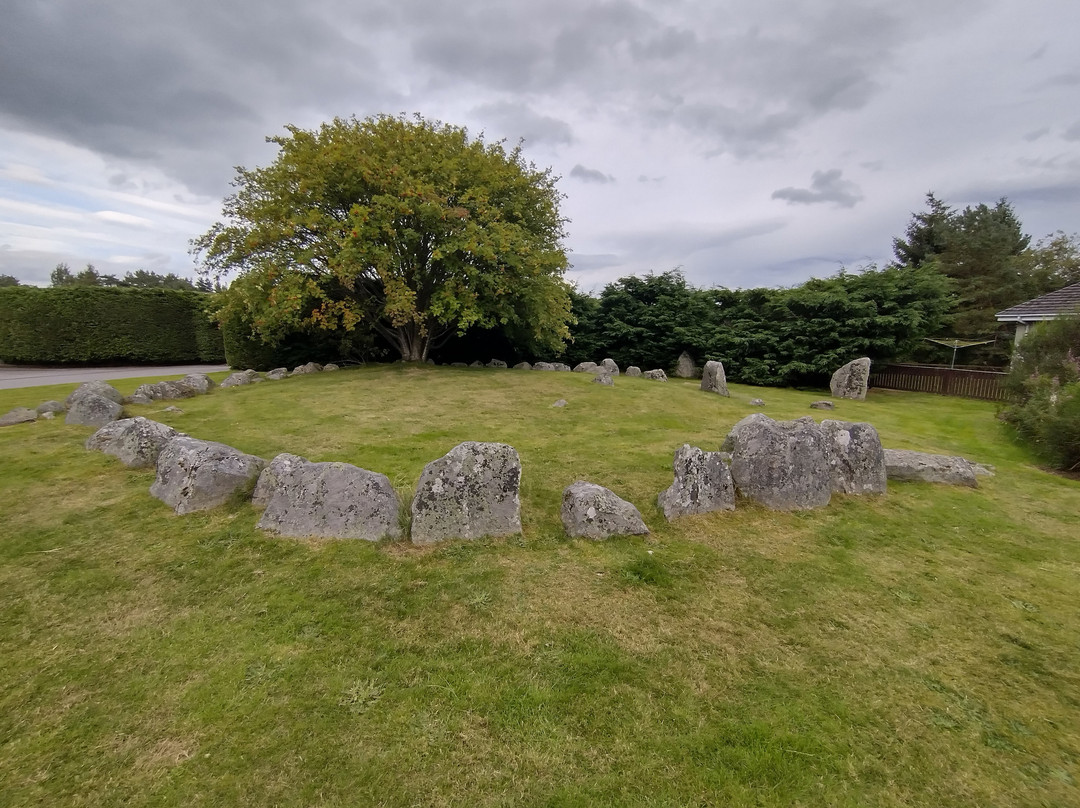 Aviemore Ring Cairn & Stone Circle景点图片