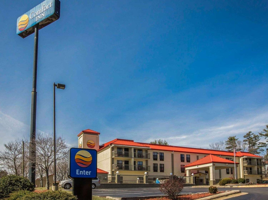 Comfort Inn Biltmore West主图