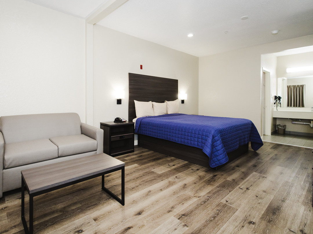 Winchester Inn & Suites Humble/IAH/North Houston