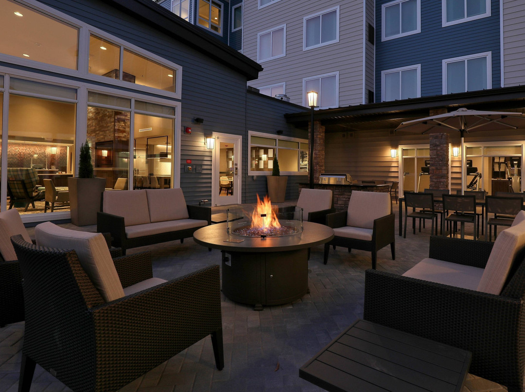 Residence Inn Providence Lincoln主图