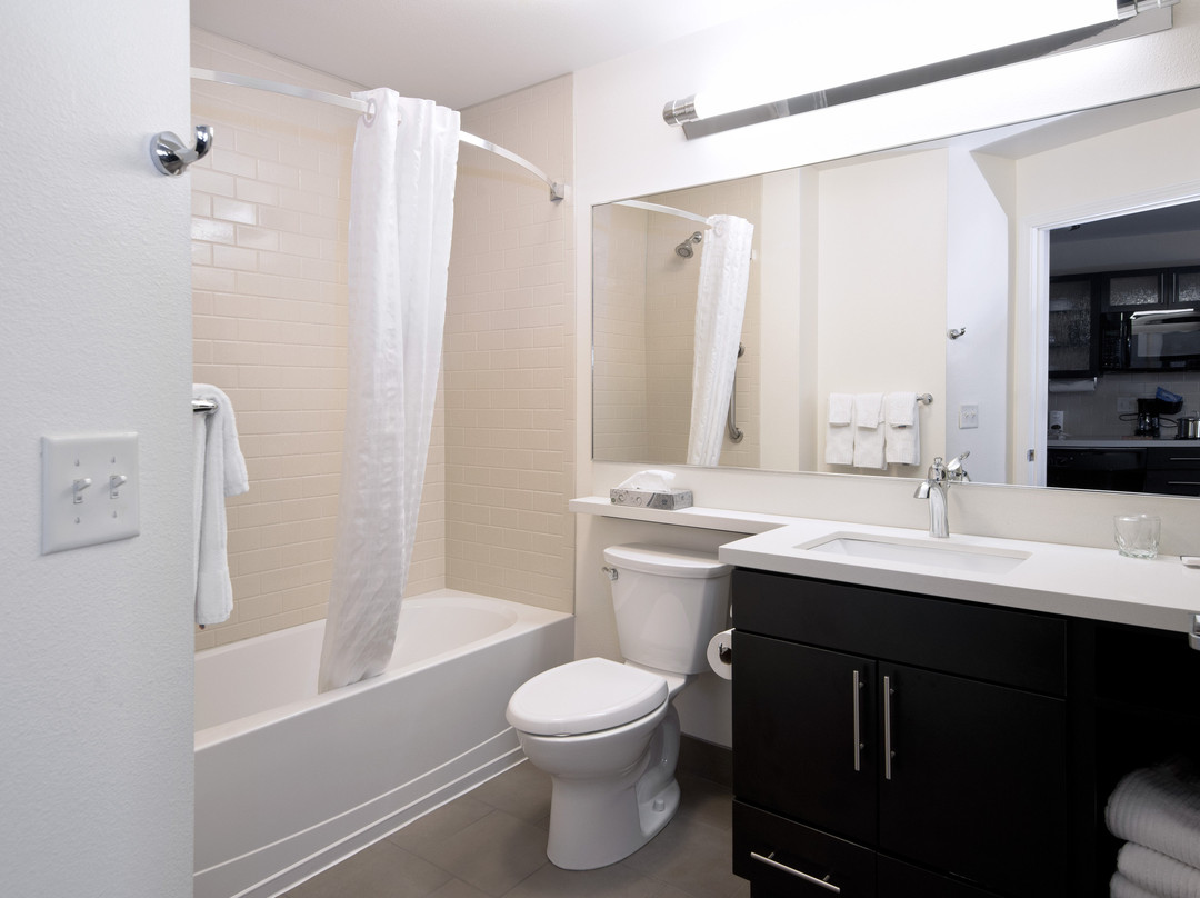 Candlewood Suites Greeley By IHG主图