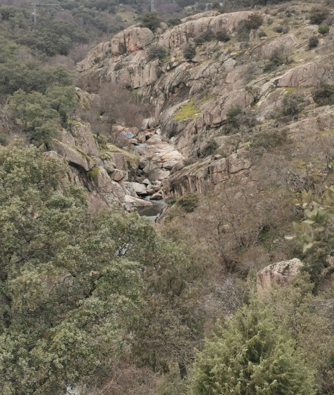Puente de la Alcanzorla景点图片