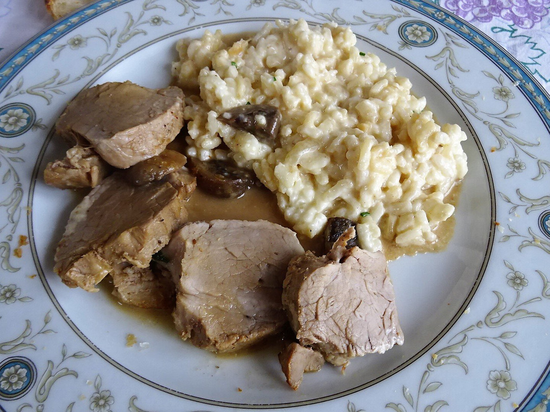 格林圣拉扎尔酒店主图