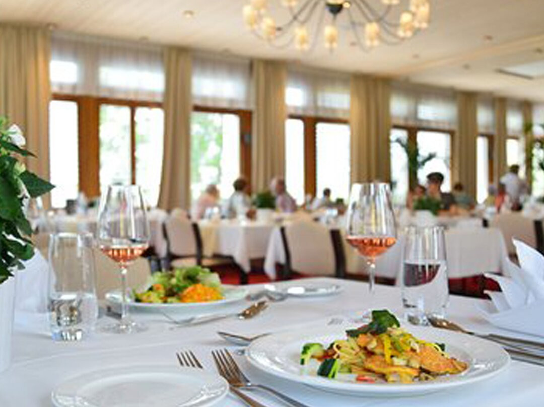 Hotel Kurhaus am Sarnersee主图