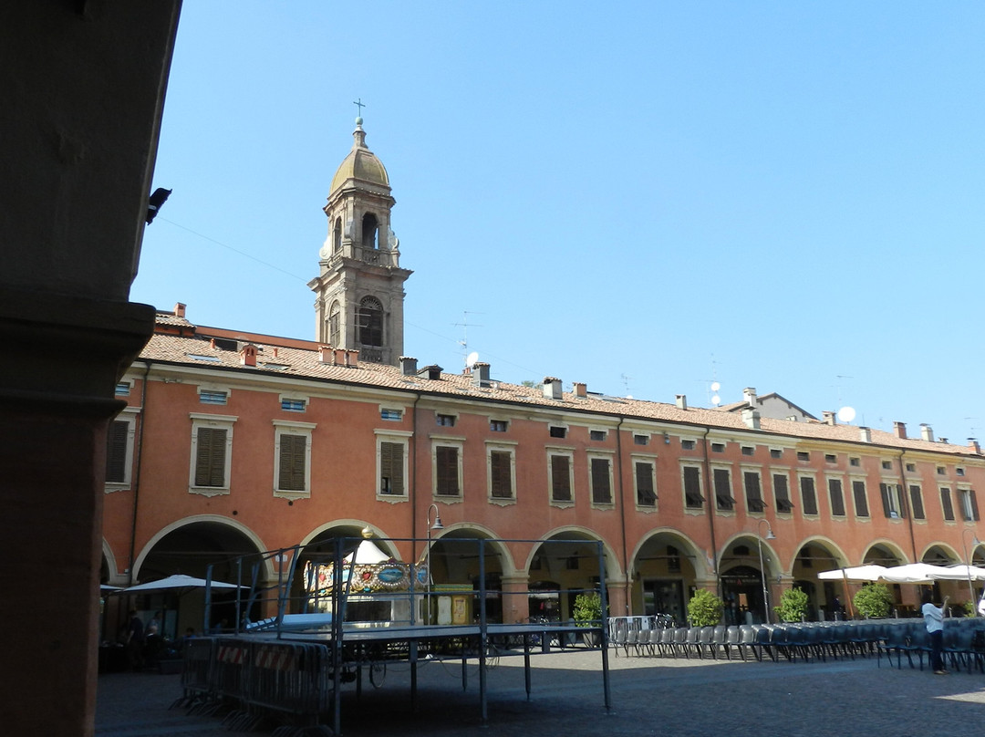 Piazza Giuseppe Garibaldi景点图片