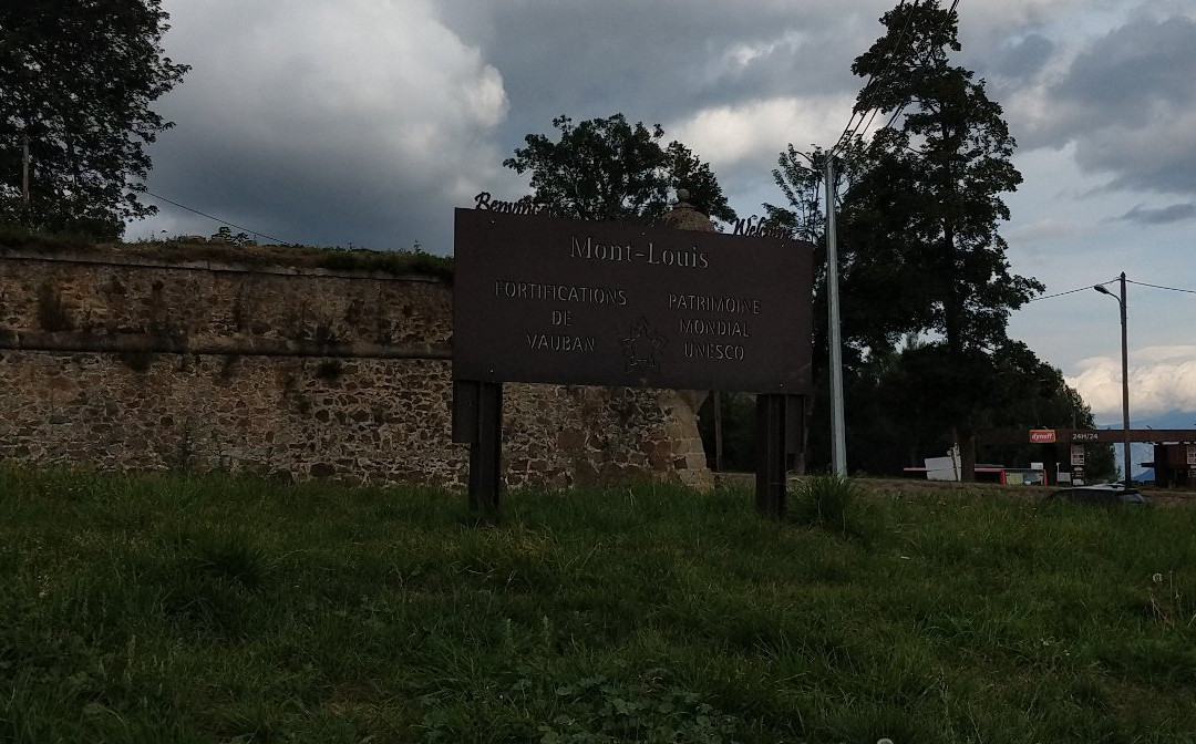Fort Mont Louis景点图片