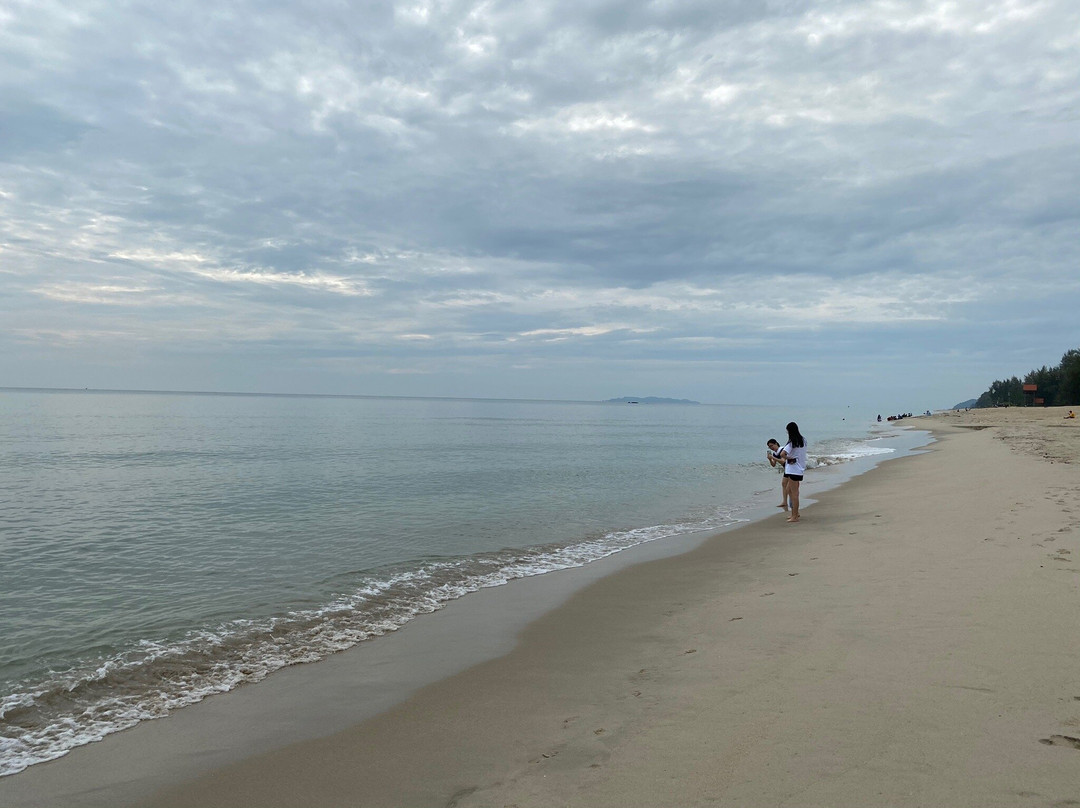 Batu Burok Beach-瓜拉丁加奴必去景点