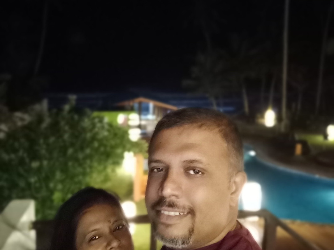 梦幻海滩度假酒店主图