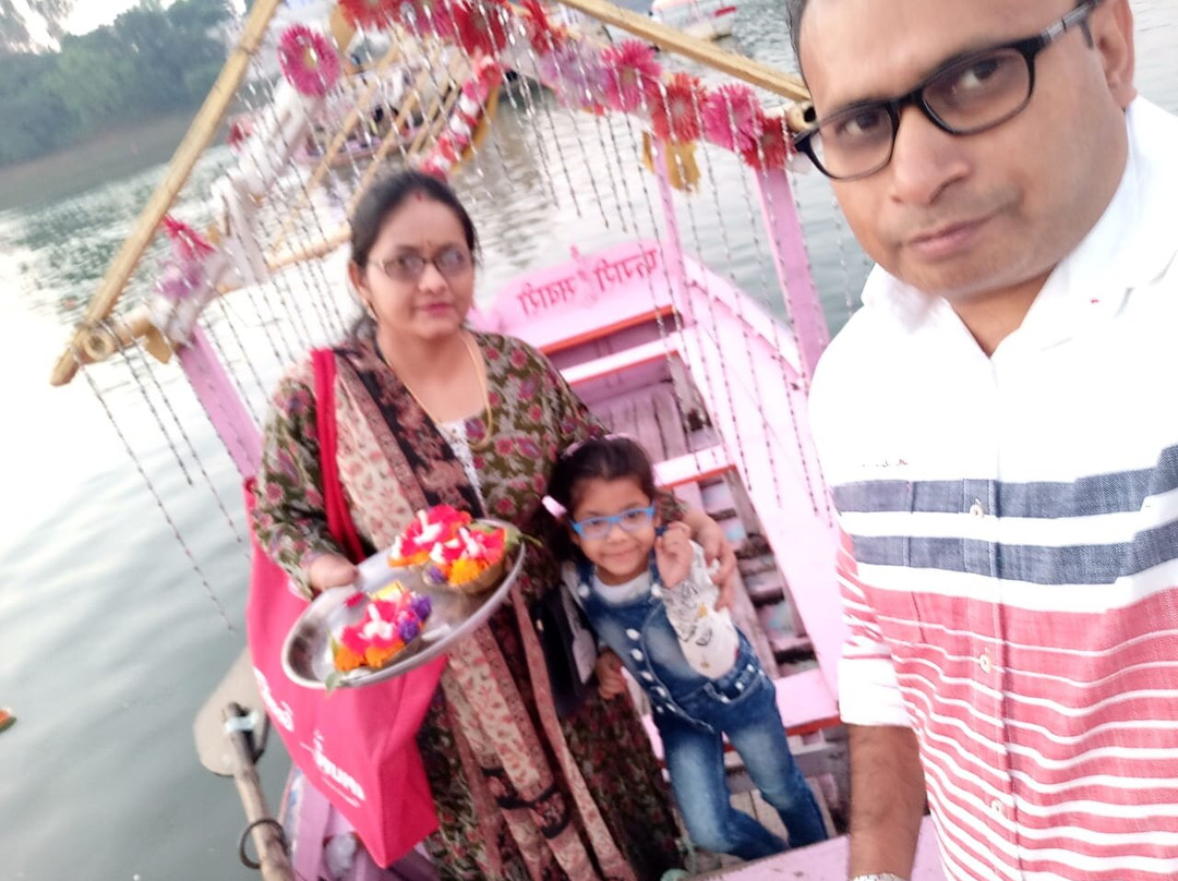 narmada river puja-贾巴尔普尔必去景点