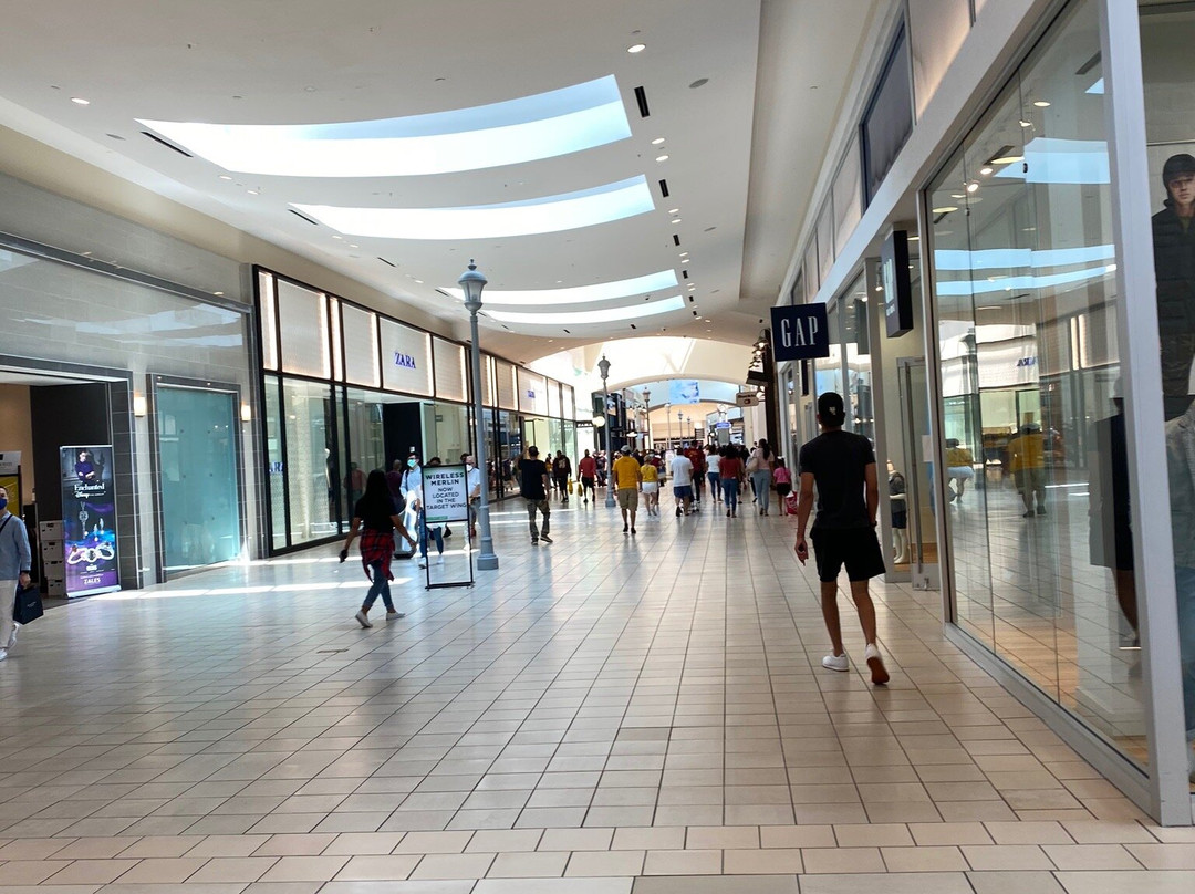 纪念城购物中心-休斯顿必去景点