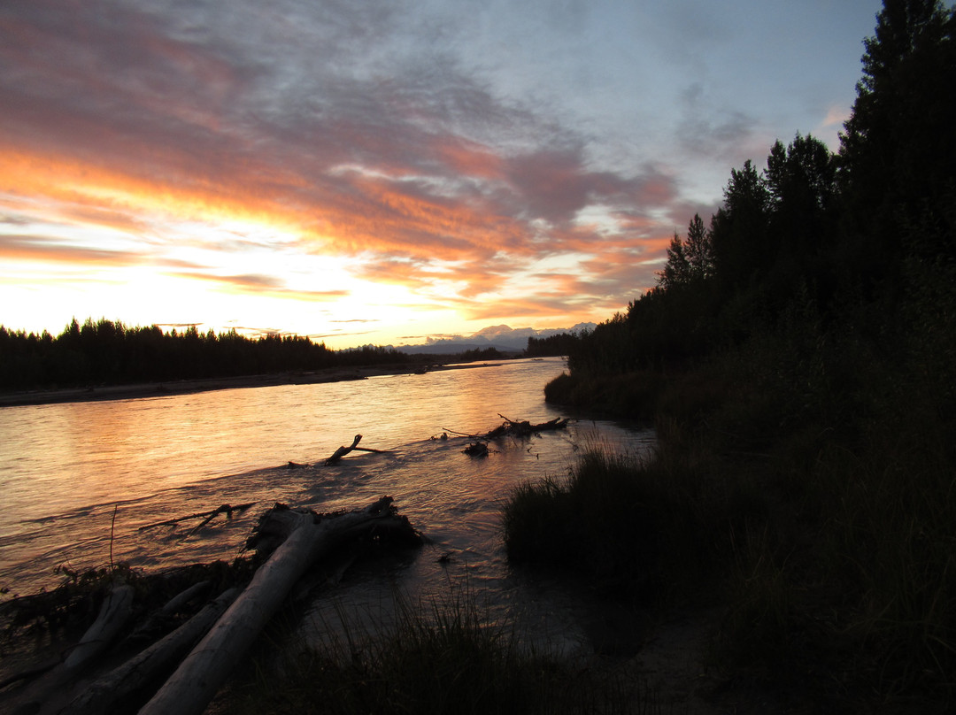 Susitna River Lodging主图