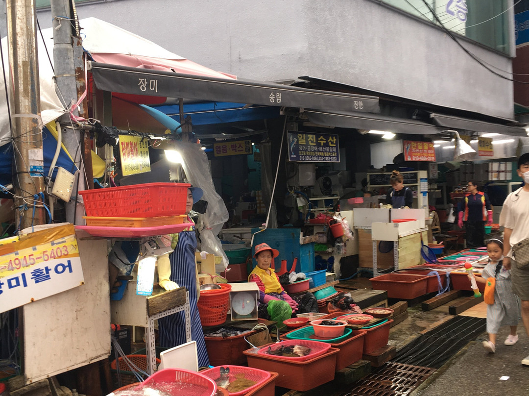Tongyeong Jungang Market-统营市必去景点
